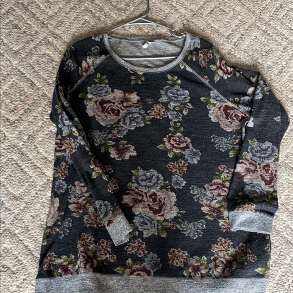 Crewneck